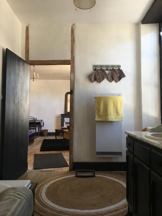 Chambre Sdb Privee Townhouse 26 Chambres D'Hotes Civray Civray (Vienne) Exterior foto