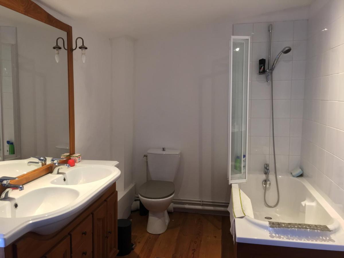 Chambre Sdb Privee Townhouse 26 Chambres D'Hotes Civray Civray (Vienne) Exterior foto