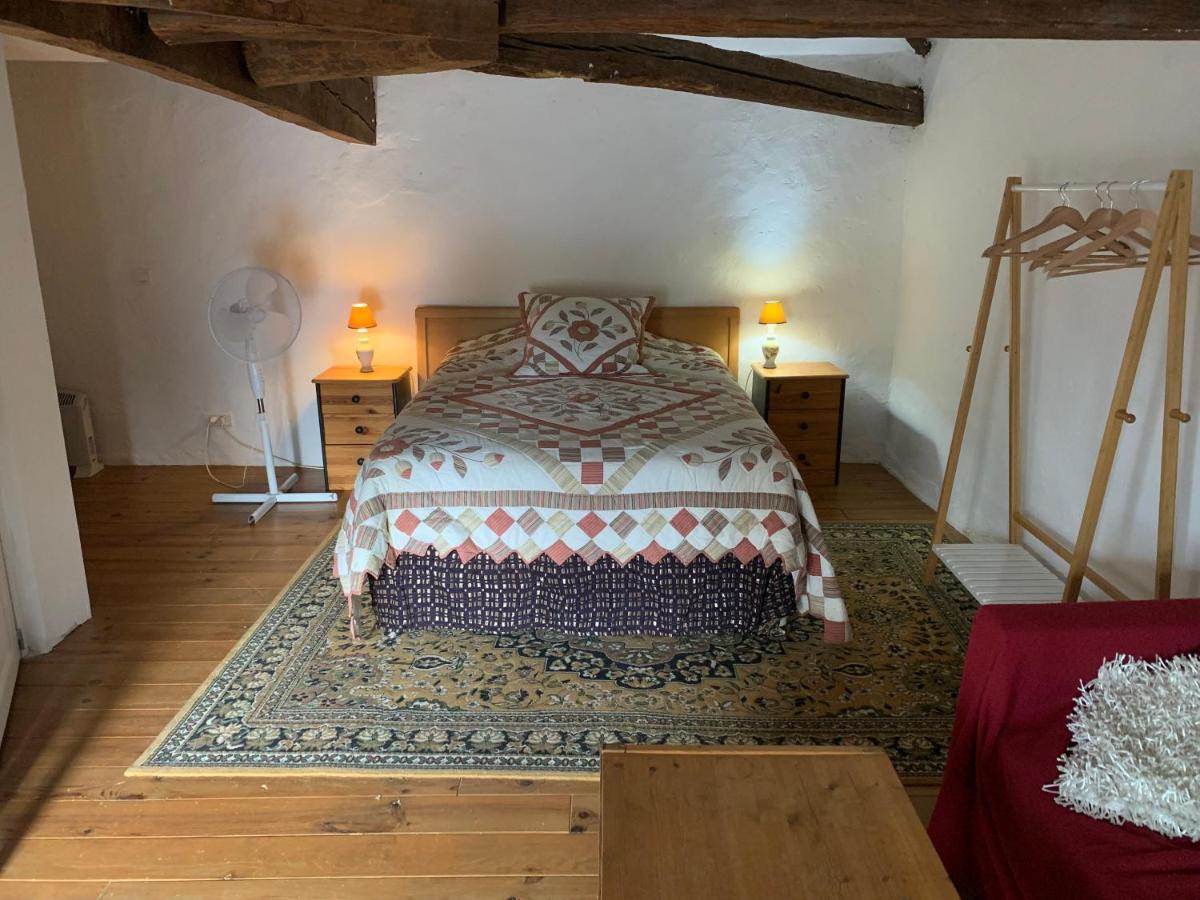 Chambre Sdb Privee Townhouse 26 Chambres D'Hotes Civray Civray (Vienne) Exterior foto